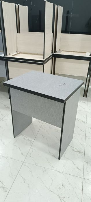 Kutibhona va oʻquv markazlari uchun kotob javonlari va stollar :sexdan