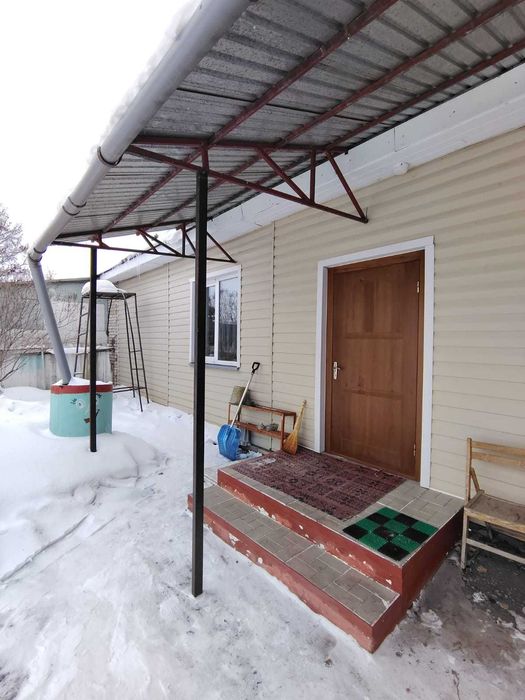 Продам теплый дом с. Петерфельд