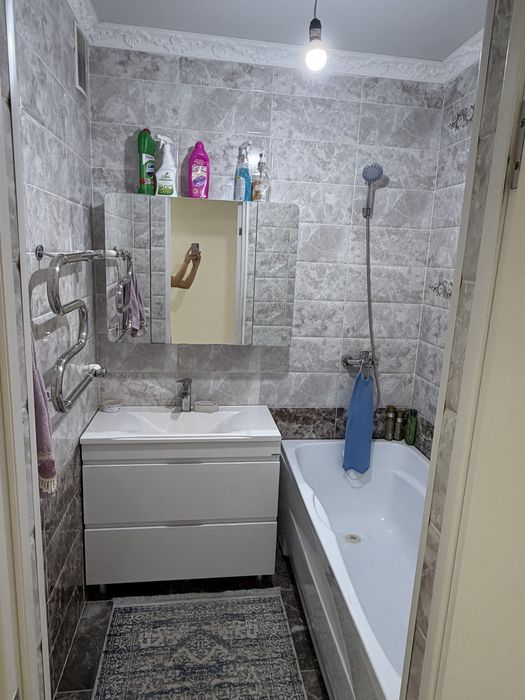 Продам 2 комнатную квартиру