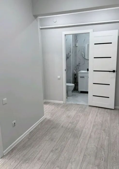 продам 1-ком. 53кв. каратал 1-этаж