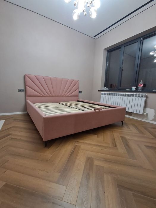 Кровати для спальни, матрацы.