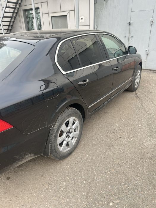 Продам skoda superb