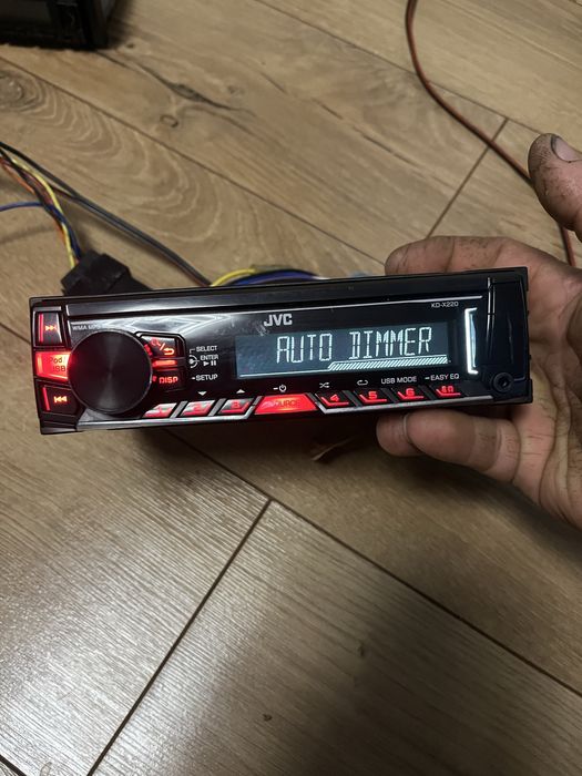 СД за автомобил JVC