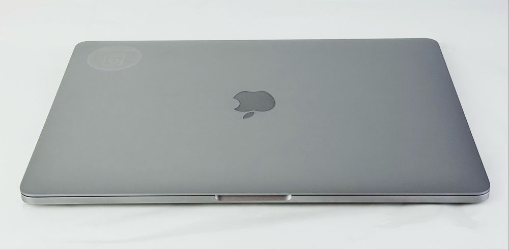 Лаптоп Аpple MacBook Pro 13 2017 i5 2,3Ghz 8RAM 256GB Гаранция!