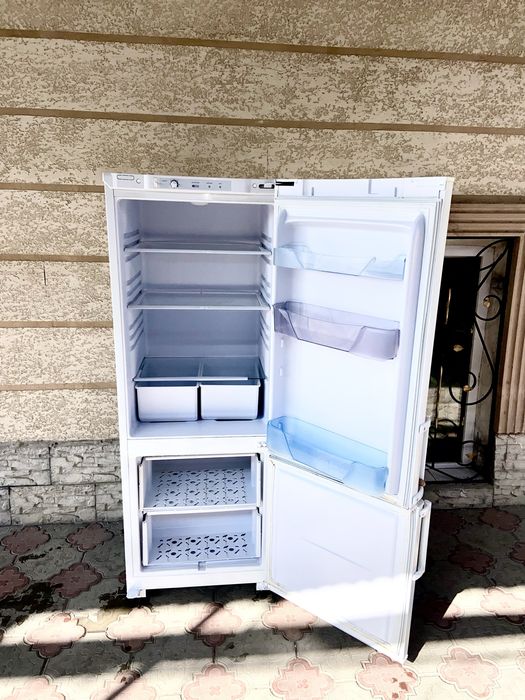 Продам холодильник рабочий 100% с доставкой