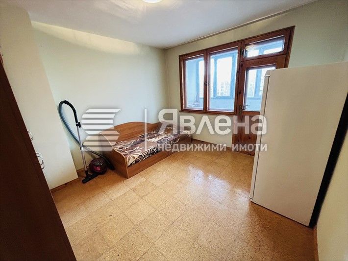 Продава се Тристаен апартамент в Варна, Окръжна болница - 110 кв.м за 1682 €/кв.м - Снимка #6