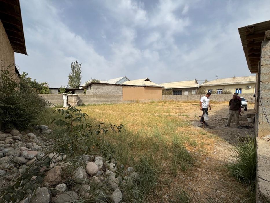 Участка 6 сотик тарсавойда жойлашкан