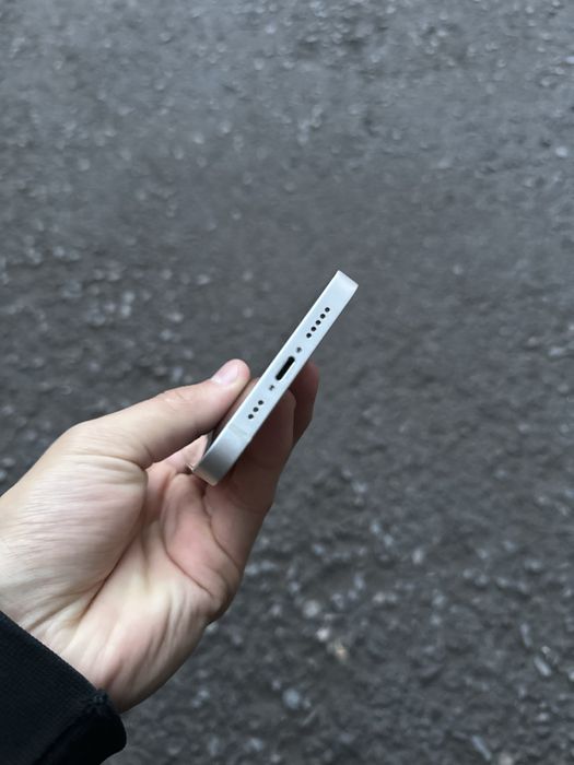 iPhone 13 white Айфон 13 белый