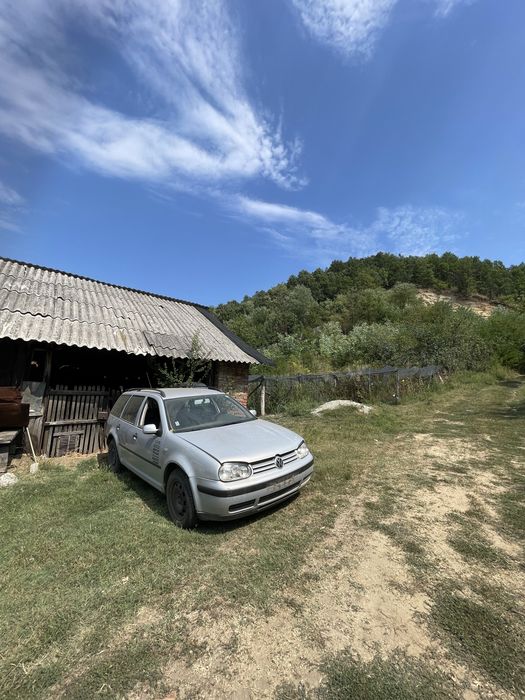 Vamd golf 4 break 1.9 alh pret 400 €