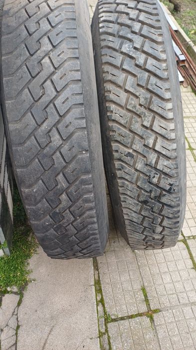 Гуми за камион 10 R 22.5