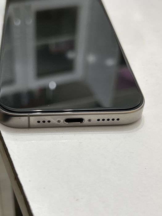 iPhone 15 pro 128 гб