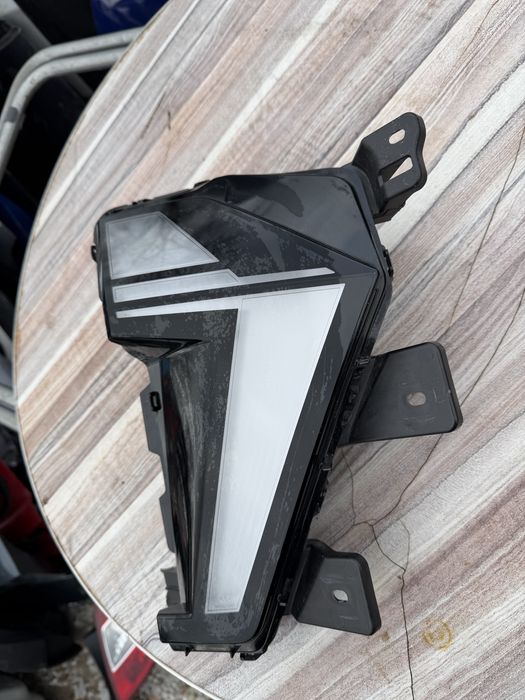 Халоген/Дневна светлина Renault Captur
