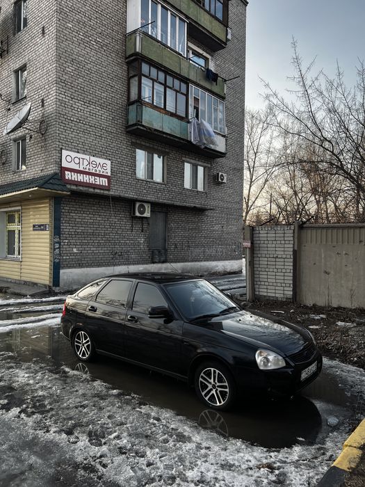 продам lada priora