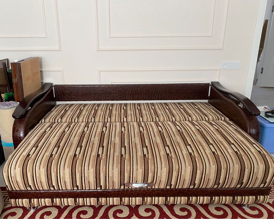 Продам диван раскладной