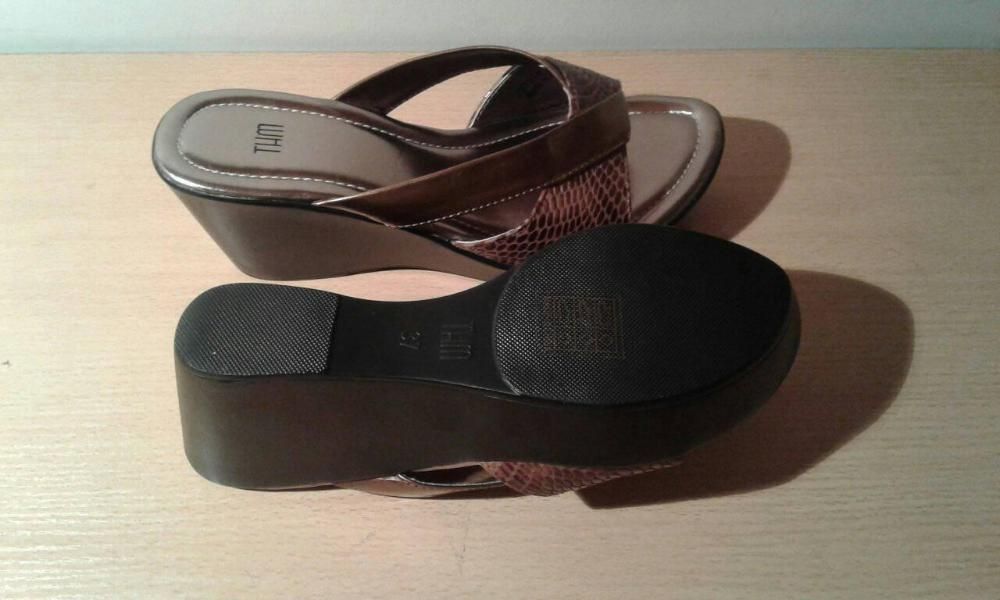 босоножки коричневые! новые!