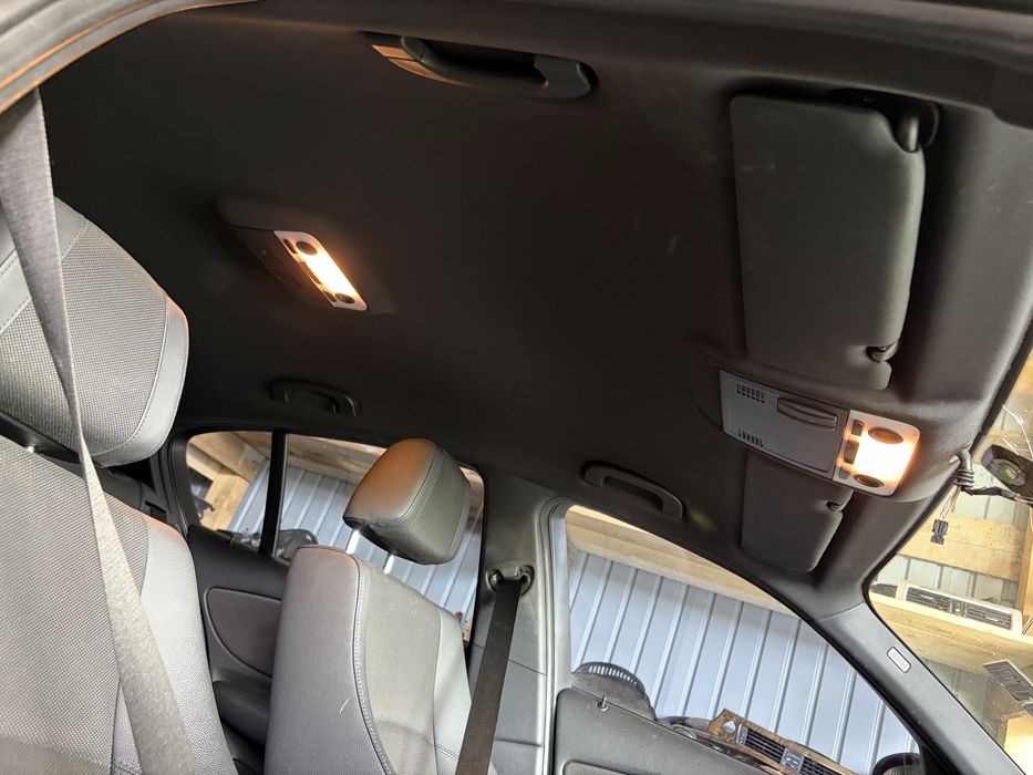 Dezmembrez bmw seria 1 e87