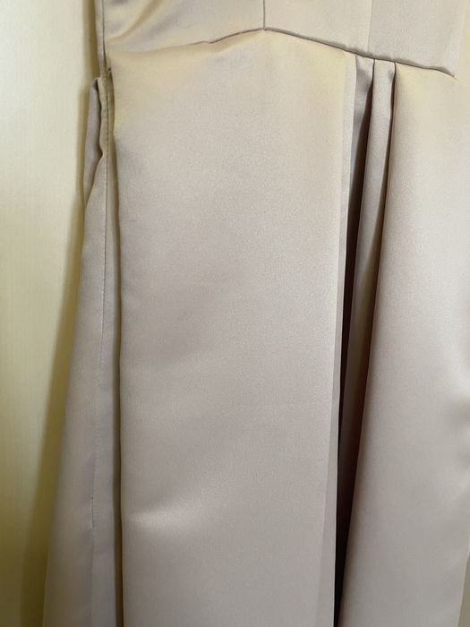 Женское нежное платье