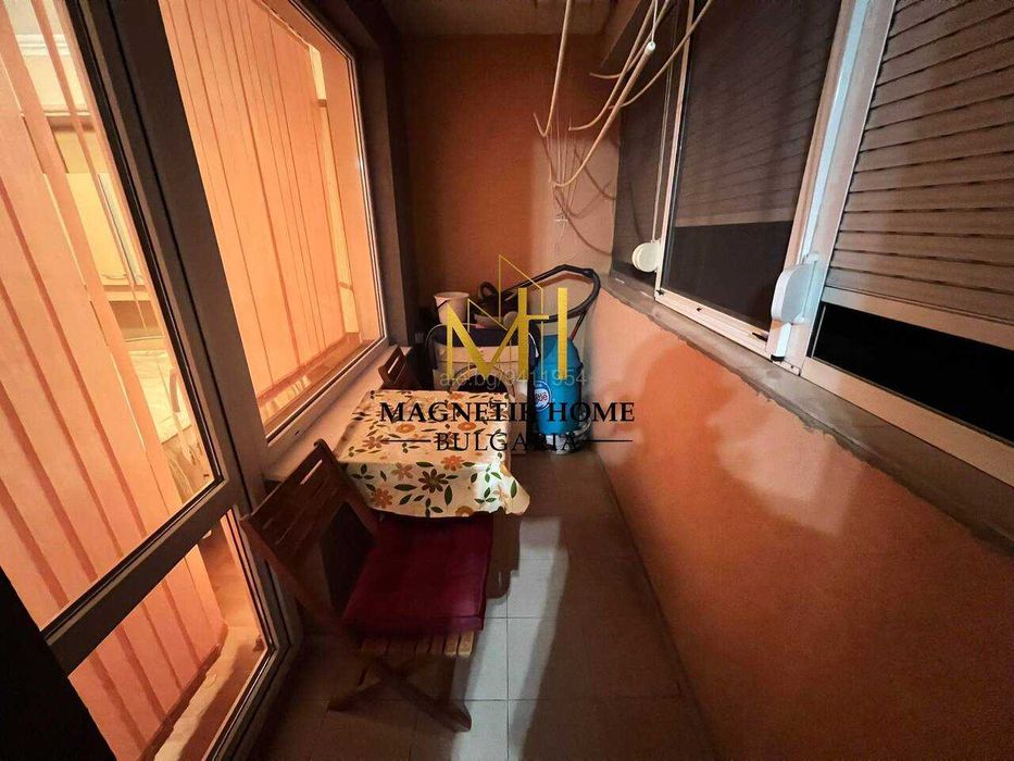 Приветлив двустаен апартамент до ”Руската гимназия” и морската градина