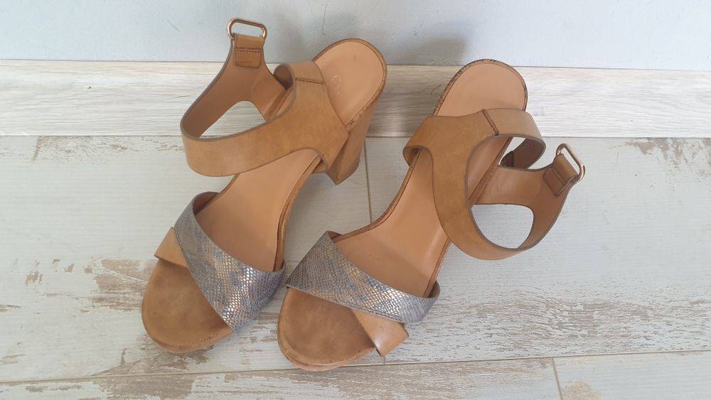 Дамски обувки на ток, номер 38