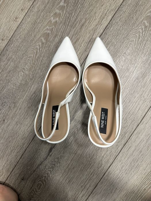 Обувки на ток Nine West