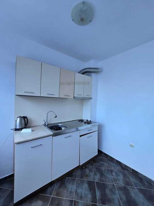 Продава се Двустаен апартамент в Стара Загора, Център - 72 кв.м за 1084 €/кв.м - Снимка #8