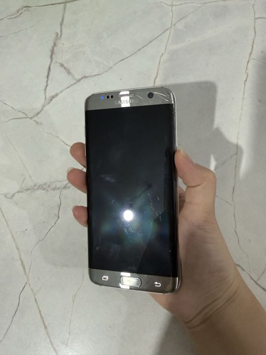 Продаю телефон Samsung 19000тг