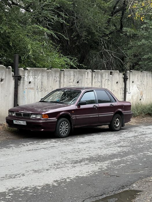 Митсубиси галант