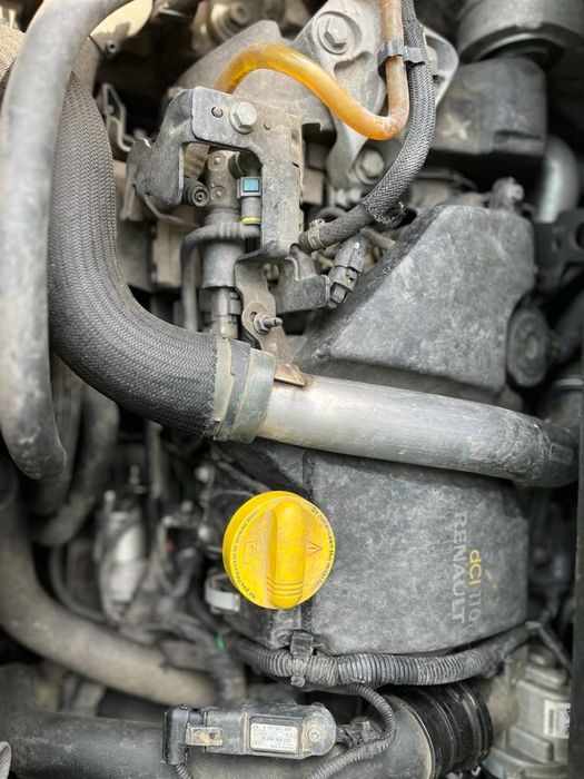 Двигател Мотор Volvo Renault Kia Hyundai Vw Opel Nissan Dacia Mercedes