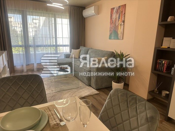 Продава се Двустаен апартамент в Пловдив, Младежки Хълм - 63 кв.м за 2445 €/кв.м - Снимка #6