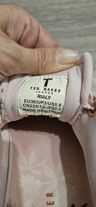 Сникърси Ted Baker и маратонки Nike