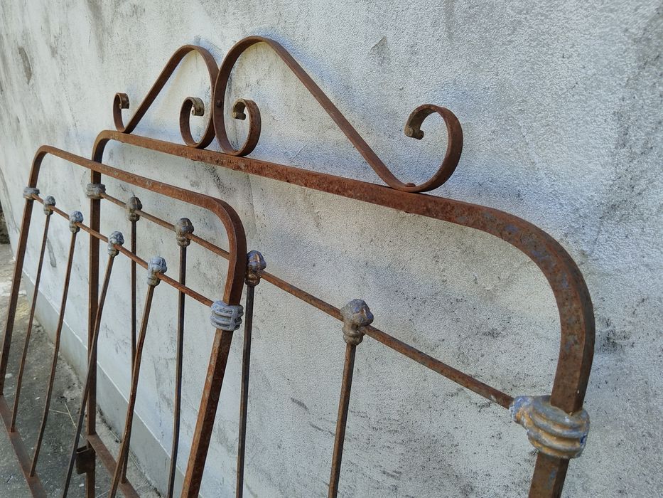 Комплект Стари Ковани Табли От Ретро Легло / 20кг.