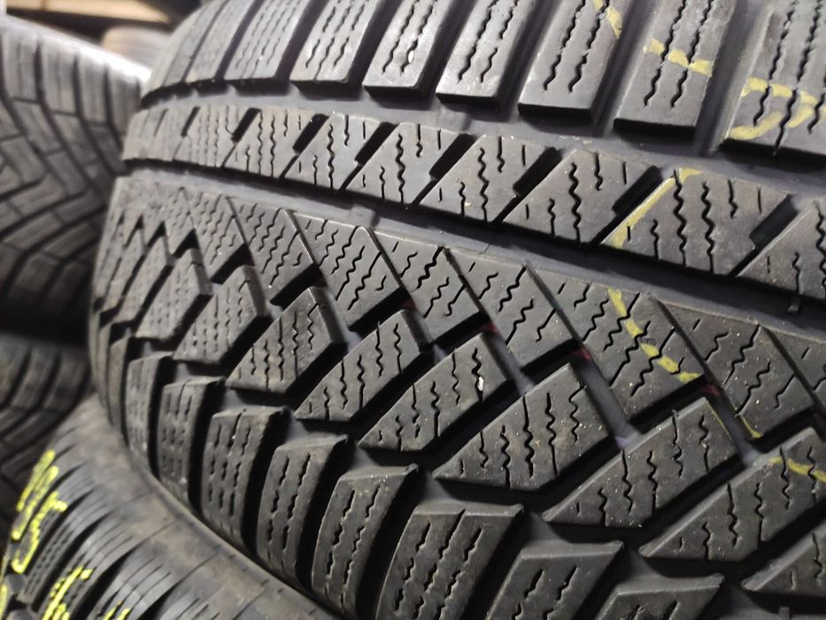 4бр Зимни гуми 235 60 16 - Continental