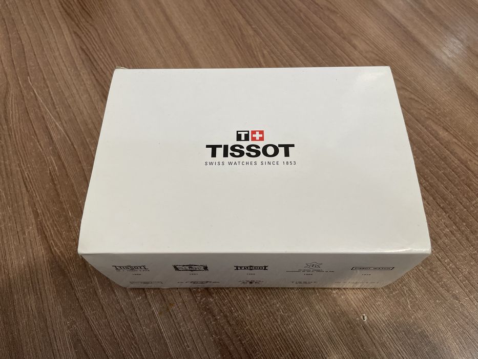 Tissot. Женские часы.