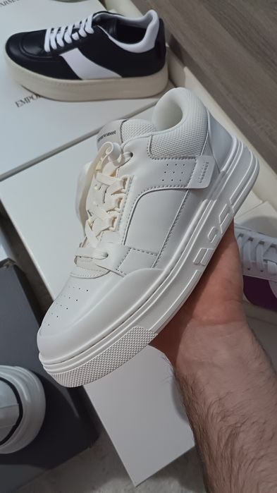 Adidași emporio Armani originali