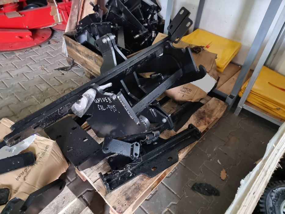 Incarcator Frontal Încărcător TRACTOR UNIVERSAL RODA - Piese de schimb