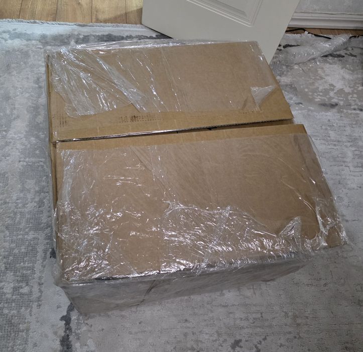 Отдам КОРОБКУ . БЕсплатно!