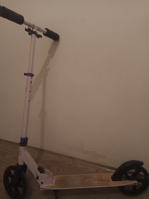 Продам самокат детский