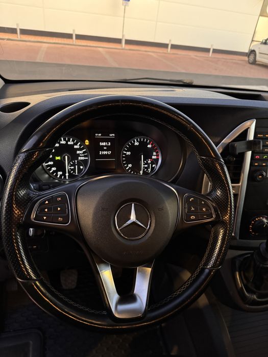 Mercedes Vito 114CDI 7+1