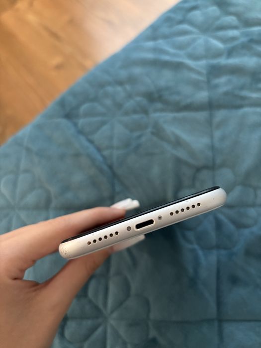 iphone XR.