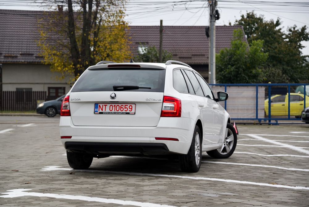 SKODA Octavia 2018 — imagine 2