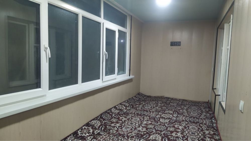 Продается квартира 2 комнатная 4 мкр 1 этаж с мебелью с техникой