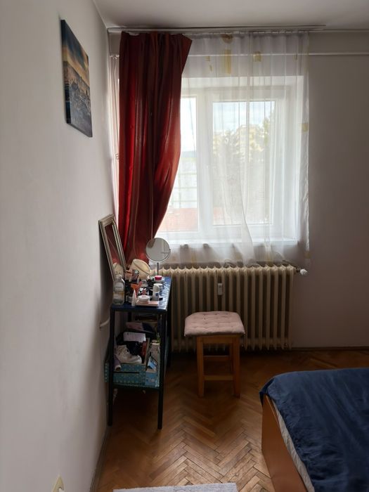 Închiriere  apartament 2 camere Piața Hermes