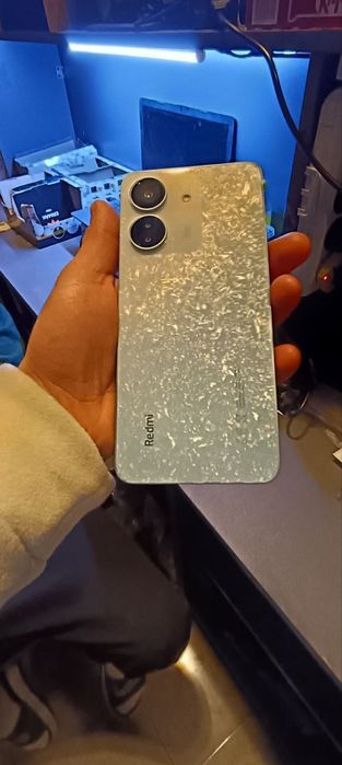 REDMI 13C xolati idyal