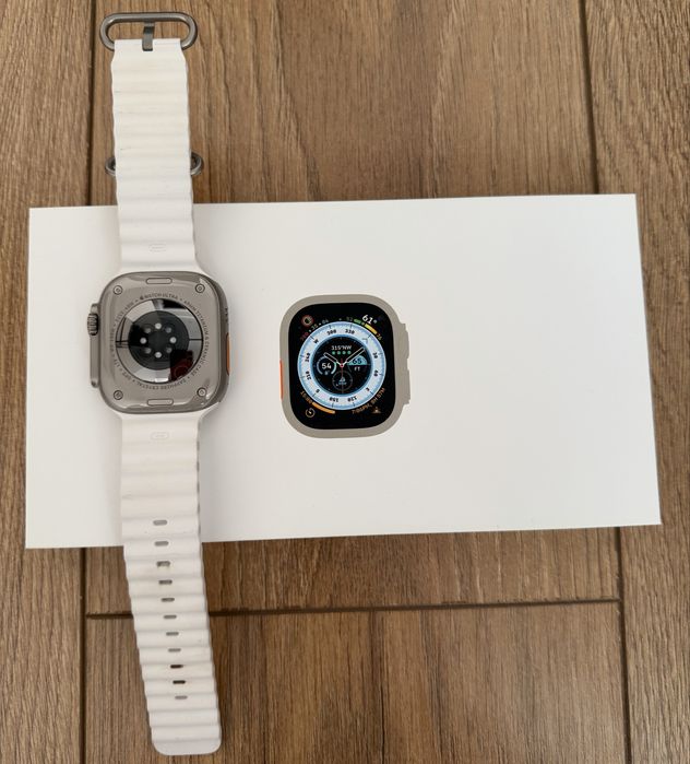 Apple Watch Ultra GPS + Cellular GPS 49mm, Titanium.