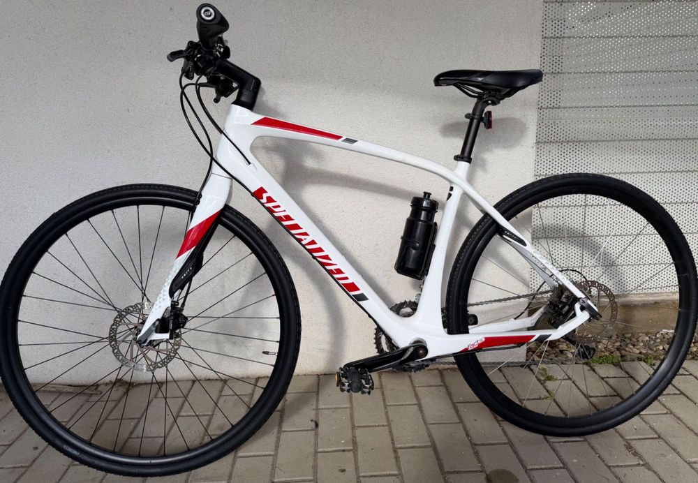 Vand bicicleta Specialized de carbon