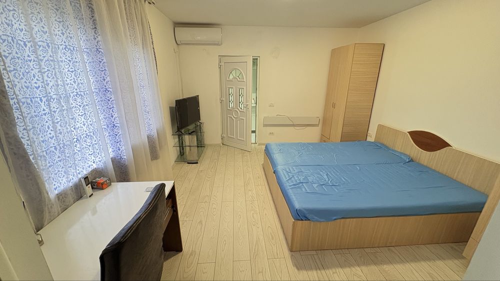 Garsonieră de închiriat