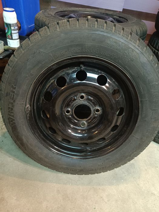 Автомобилни гуми