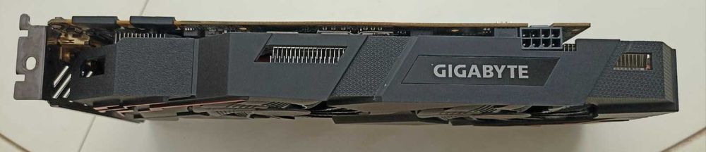 GIGABYTE GTX 1070 Ti WindForce 2X