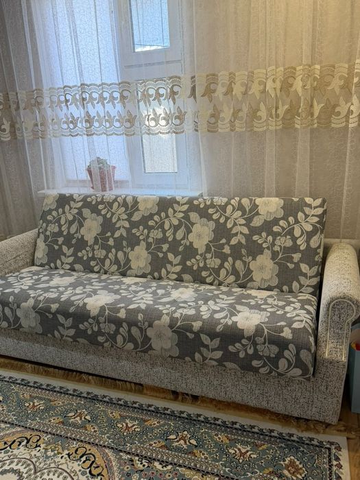 Продается раздвижной диван