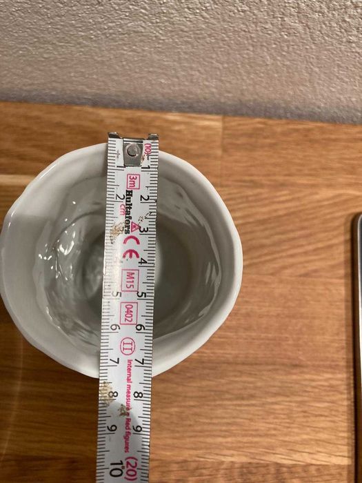 Vază Tirschenreuth Bayern, mică, manuală, porțelan biscuitat, 1970